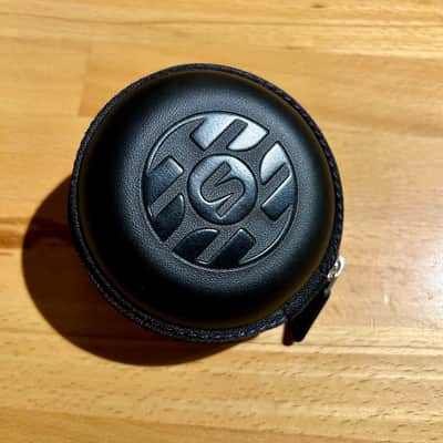 Shure AONIC 215 Wired In-Ear Monitors image 8