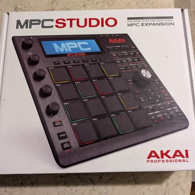 Akai MPC Studio Music Production Controller V1 2016 - 2020 - Black image 7
