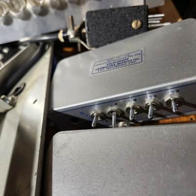 RCA Pro/Broadcast MI-26256, MI-11452A 1960 - Metal/ rack mount image 7