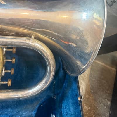 Yamaha YEP-321S Euphonium. 4 Valves. with case and mouthpiece image 10