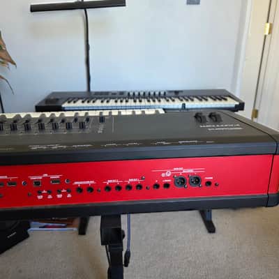 Roland Fantom 8 88-Key Workstation Keyboard 2019 - Present - Black image 6