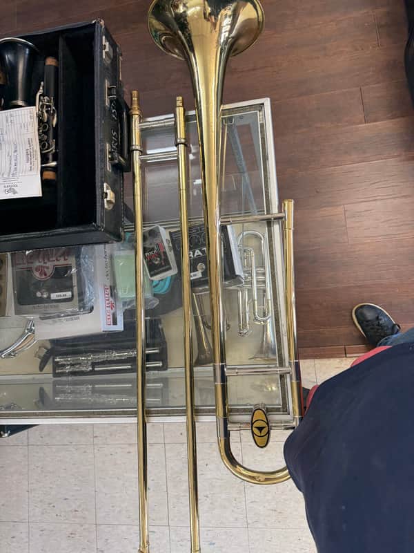 Holton TR603 Student Tenor Trombone 1990s - Brass image 1