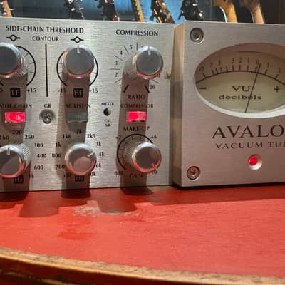 Modded Avalon VT-747SP Stereo Compressor & EQ image 4