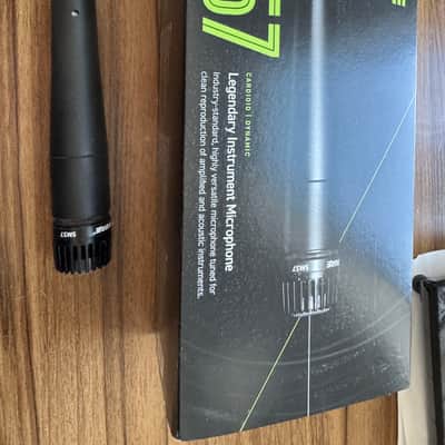 Shure SM57 Cardioid Dynamic Microphone 1984 - Present - Black