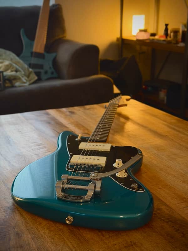 Fender Limited Edition American Special Jazzmaster with Bigsby Vibrato 2016 - Ocean Turquoise image 1