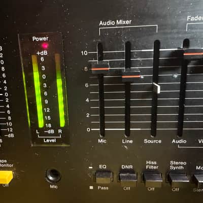 AudioSource AV One Audio Video Selector Processor Graphic Equalizer Japan Bild 3