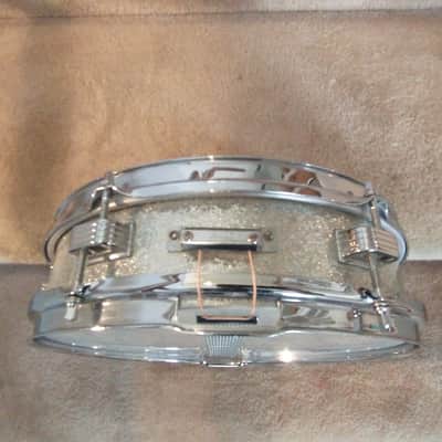 Ludwig Vintage 1962 Jazz Combo 3 X 13 Snare Drum, Silver Sparkle, COB Hoops - Mint! image 5