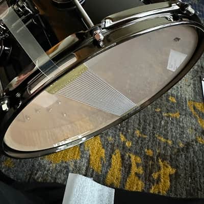 DW DW Collector's SSC Maple Finish Ply Snare Gloss Black - Gloss Black image 1