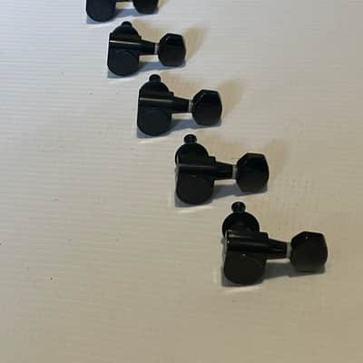 2000's Korean Era Ibanez S & RG Series Black Dual Pin Tuning Pegs Tuners 6 In LIne image 3