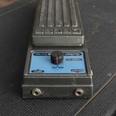 Boss FV-100 guitar volume pedal image 1