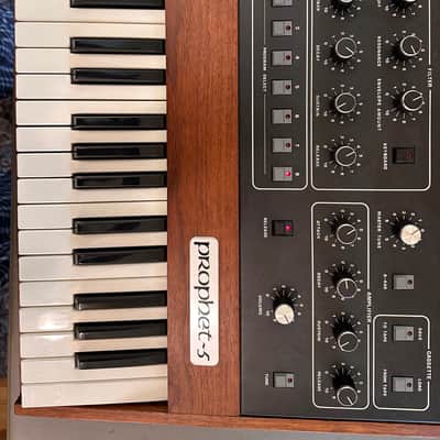 Sequenial Circuits Prophet 5 Rev 3.2 (vintage) 1981 - wood image 4
