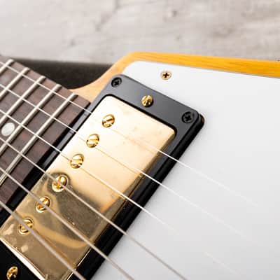 Gibson Custom 1958 Korina Flying V White Pickguard, Natural | Demo image 23