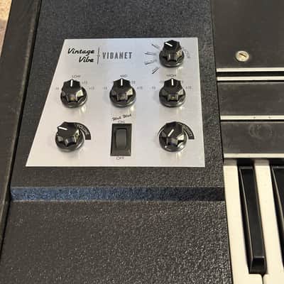 Hohner Clavinet E7 1981 - updated preamp - PLUG AND PLAY image 2