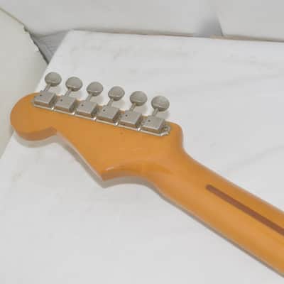 Fender Japan ST57(T)'57 Stratocaster 2-Tone Sunburst Electric Guitar Ref No 7481 image 13