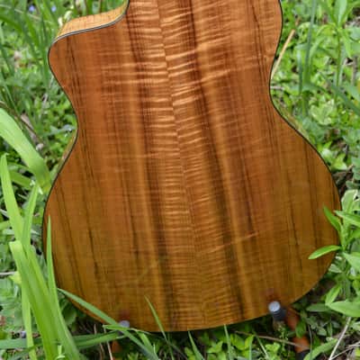2021 Taylor 224CE K DLX Grand Auditorium Deluxe Acoustic/Electric Guitar in Hawaiian Koa w/a full Gloss Shaded Edgeburst finish, and comes with the Original like New Hardshell Taylor Case. ~ As New ! image 4