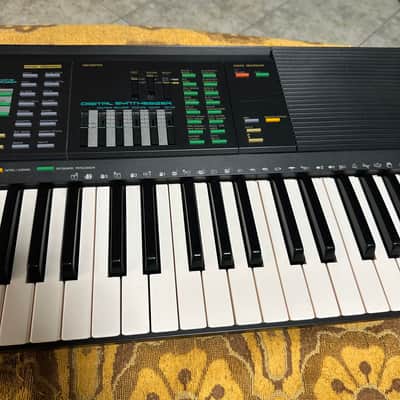 Yamaha PSR-36 image 5