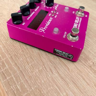 Providence Chrono Delay 2010s - Pink image 3