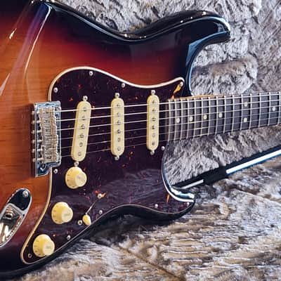 Fender Stratocaster Pro II 2021 - 3-Tone Sunburst image 2