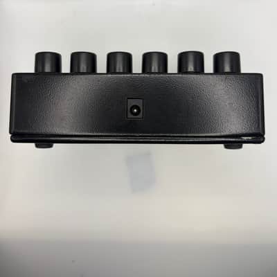 Electro-Harmonix Metal Muff Distortion with Top Boost 2006 - Present - Black image 2