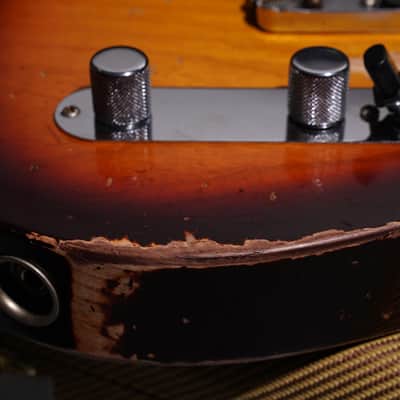 Fender Custom Shop 1958 telecaster LTD Heavy Relic Chocolate 3 Tonesunburst image 13