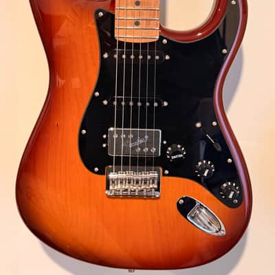 Fender HSS Stratocaster 2024 - Tobacco Burst - Free TSA Hard Shell Case - *Mint Condition* image 1