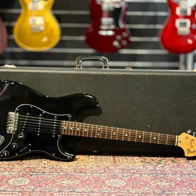Fender Stratocaster 1977 - Black image 4