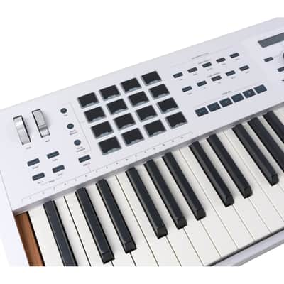 Arturia KeyLab 88 MKII MIDI Keyboard Controller [USED] image 4