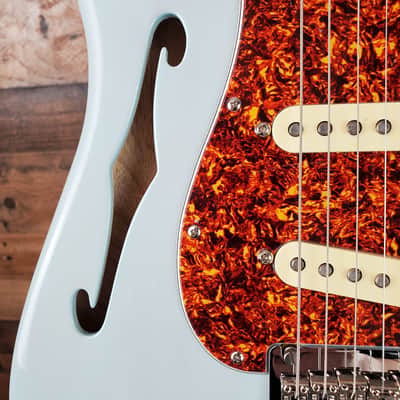 Fender American Professional II Thin line Strat, Trans Daphne Blue, 582 image 7
