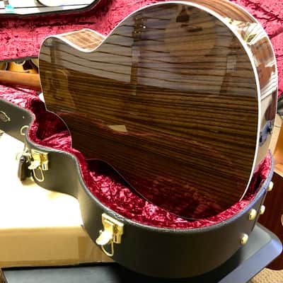 Taylor 414ce-R Grand Auditorium Sitka Spruce Top, Indian Rosewood Back & Sides, Ebony Fingerboard - with Hardshell Case image 4