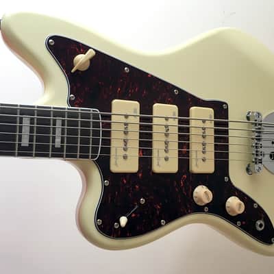 Revelation RJT 60 B Left Handed Vintage White Bass VI Lefty RJT 60B image 6