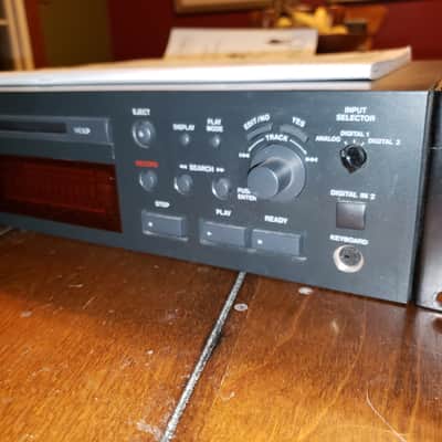TASCAM MD-350 with 30 DISCS ! image 3