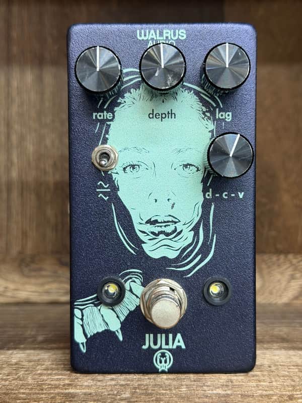 Walrus Audio Julia Chorus / Vibrato 2017 - 2019 - Purple image 1