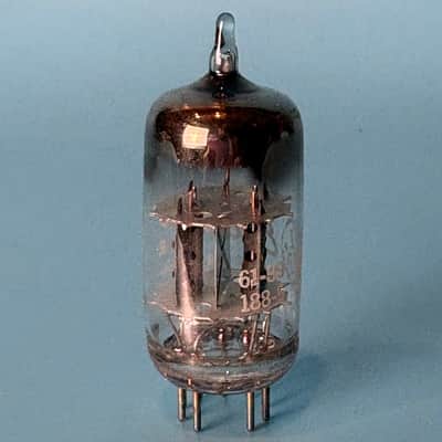 1960s General Electric 12AV7 Vintage GE Black Plate Halo Getter Vacuum Tube! T600 image 3