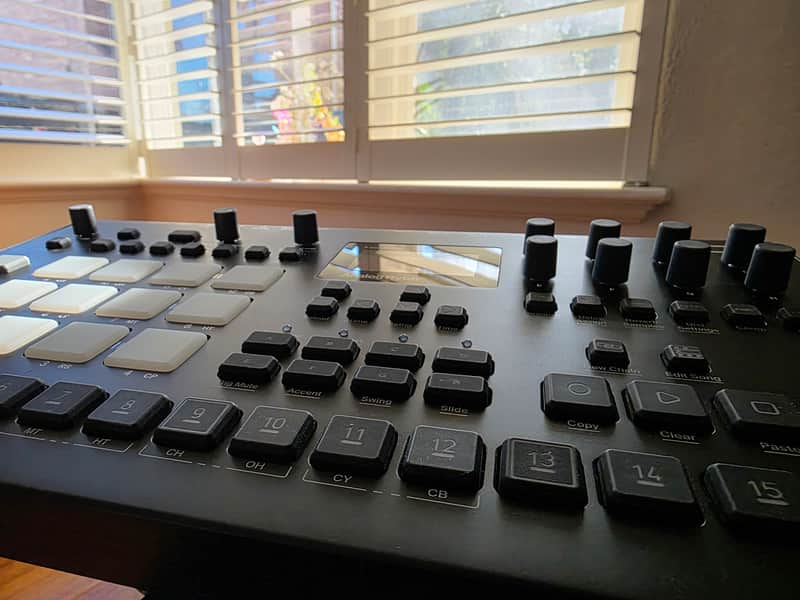 Elektron Analog Rytm MkII Drum Machine image 1