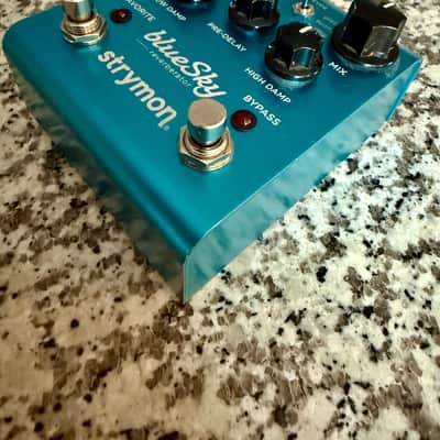 Strymon Blue Sky Reverberator V1 2010 - 2022 - Blue image 3