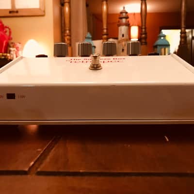 Retrospec The Squeeze Box | Original | Box & Manual image 4