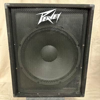 Peavey PV 118 18" Subwoofer 2010s - Black image 1
