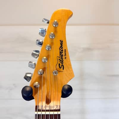Silvertone Samick Silvertone S-Style Electric Guitar Black Rosewood Fingerboard Late 1980s to Early 1990s image 5