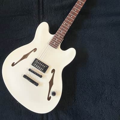 Fender  Tom DeLonge Signature Starcaster - Satin Olympic White 6lbs. 4.7oz #ID24001835 image 1