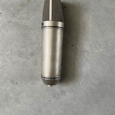 Neumann U 87 Large Diaphragm Multipattern Condenser Microphone 1967 - 1985 - Nickel image 2