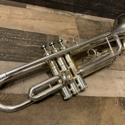 Getzen Eterna Doc Severinsen Model Bb Trumpet - Silver Plated image 6