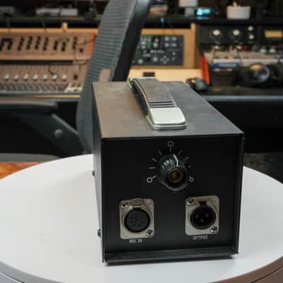 Warm Audio WA-47 Large Diaphragm Multipattern Tube Condenser Microphone 2024 - Present - Titanium image 9