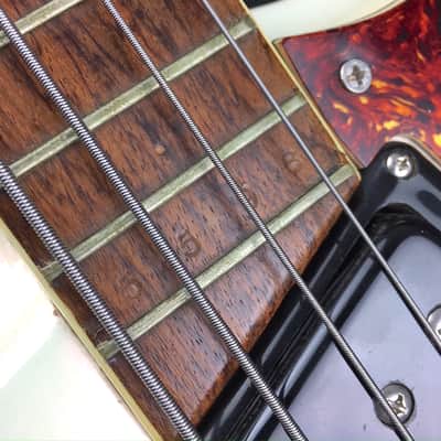 Mosrite Ventures Bass 1965 Pearl White - Signed By The Ventures image 15