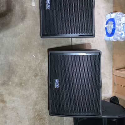 RCF TT25CXA monitors image 7