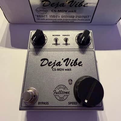 Fulltone CS-MDV MkII Custom Shop Mini Deja Vibe MkII image 1