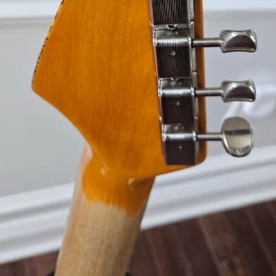 Fender Custom Shop '59 Stratocaster Heavy Relic- Olympic White Over 3-Tone Sunburst image 10