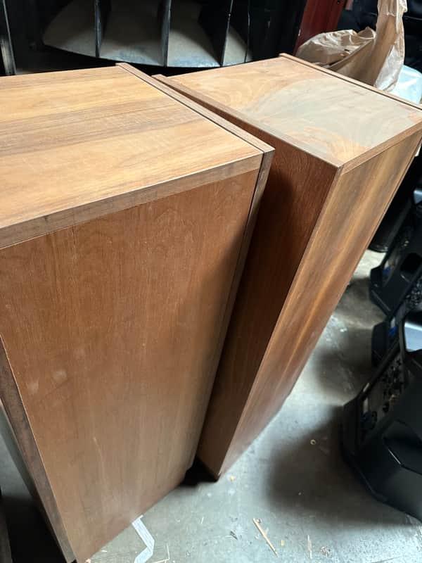 Realistic Optimus T-100 speakers image 1