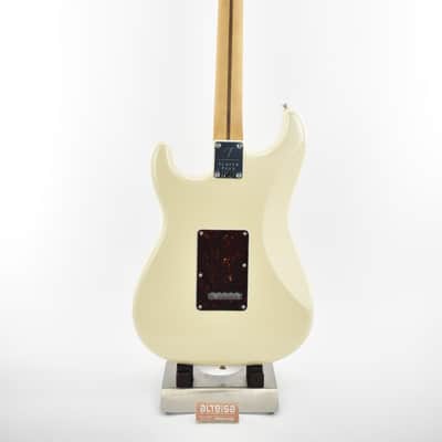 Fender Player Plus Stratocaster with Maple Fretboard 2021 - Present Olympic Pearl 3822 image 14