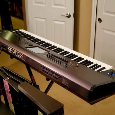 MUST SEE!!! KORG KRONOS X 88 FULLY SERVICED AND IN AMAZING CONDITION! image 15