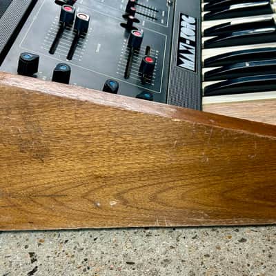 Korg 800 DV 1970s - wood image 6